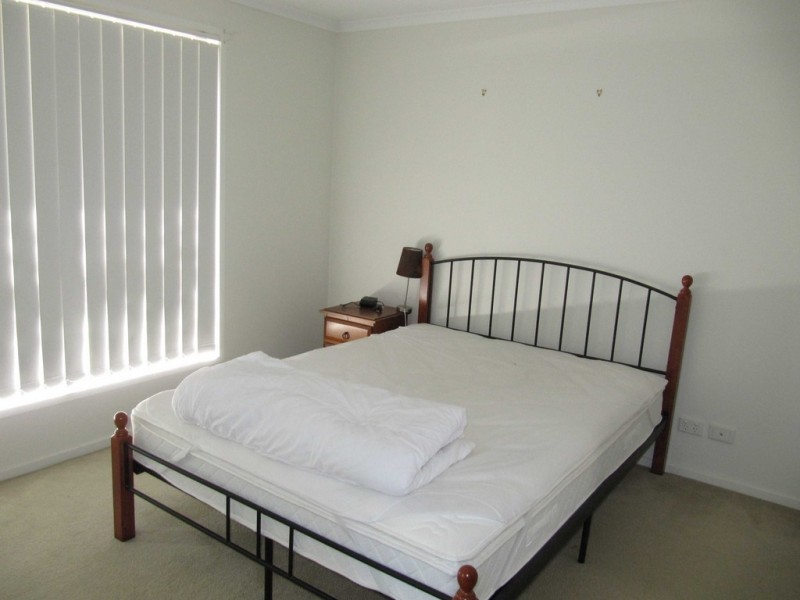 14 Skyline Dve.,, Kirkwood QLD 4680