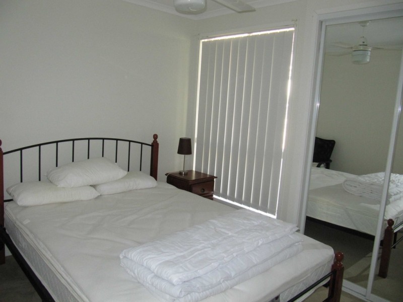 14 Skyline Dve.,, Kirkwood QLD 4680