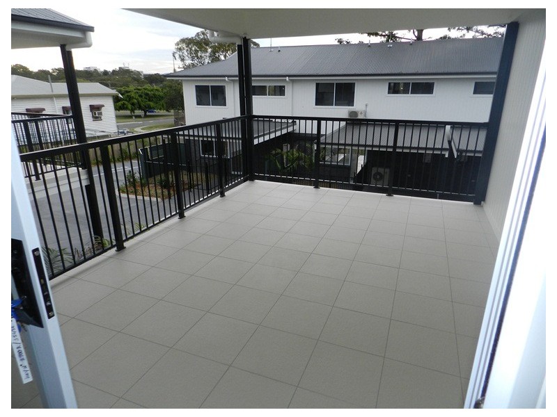 2/77-79 Tank Street, Gladstone QLD 4680