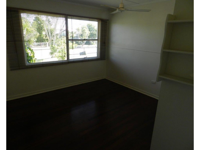 68 Barney Street, Barney Point QLD 4680