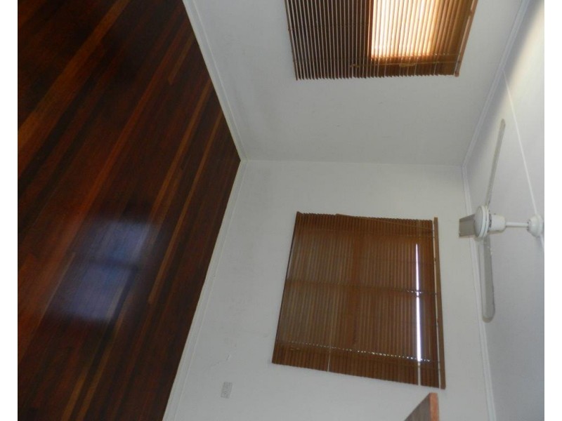 68 Barney Street, Barney Point QLD 4680