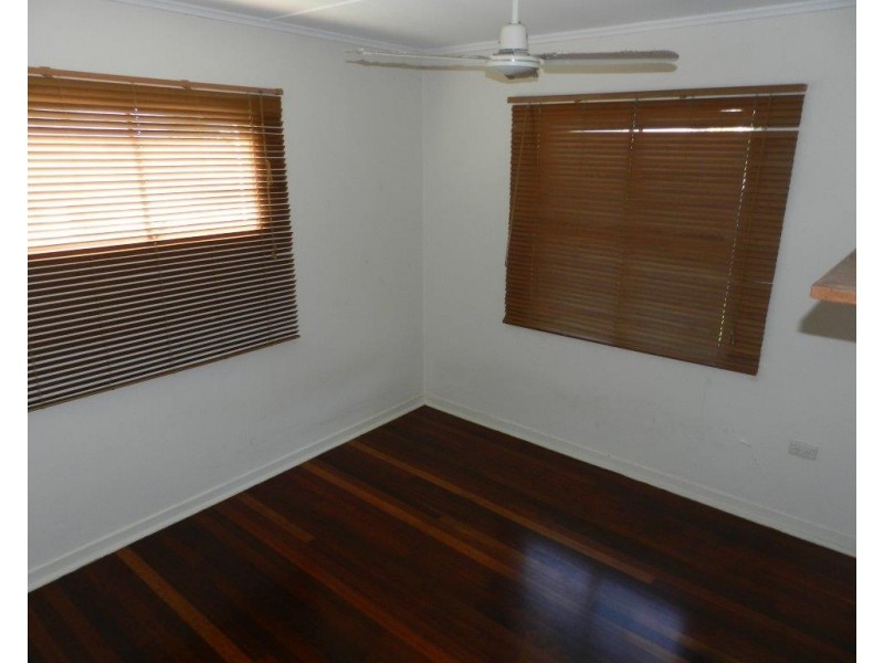 68 Barney Street, Barney Point QLD 4680