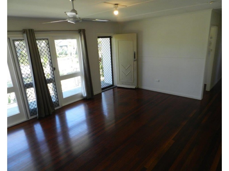 68 Barney Street, Barney Point QLD 4680