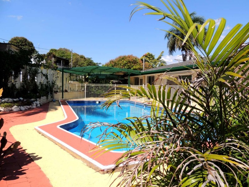 6 Twin Street, Sun Valley QLD 4680
