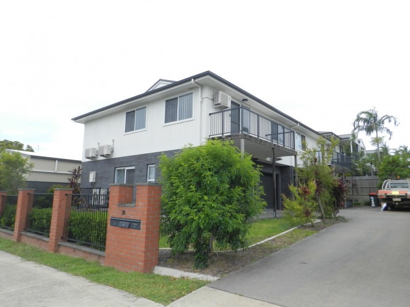 1/36 Scenery street, Gladstone QLD 4680