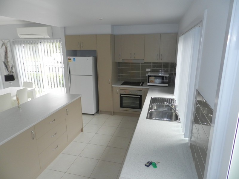 1/36 Scenery street, Gladstone QLD 4680