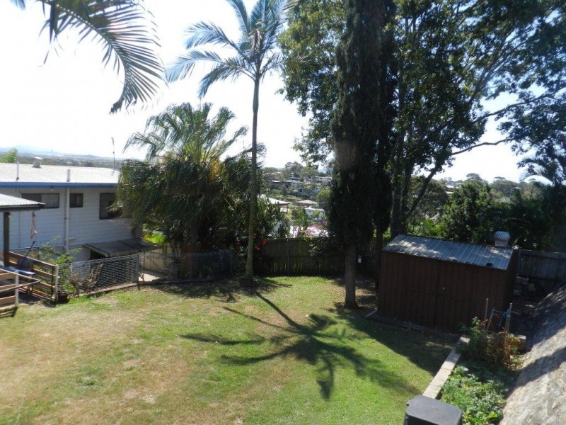 16 Stewart Street, West Gladstone QLD 4680