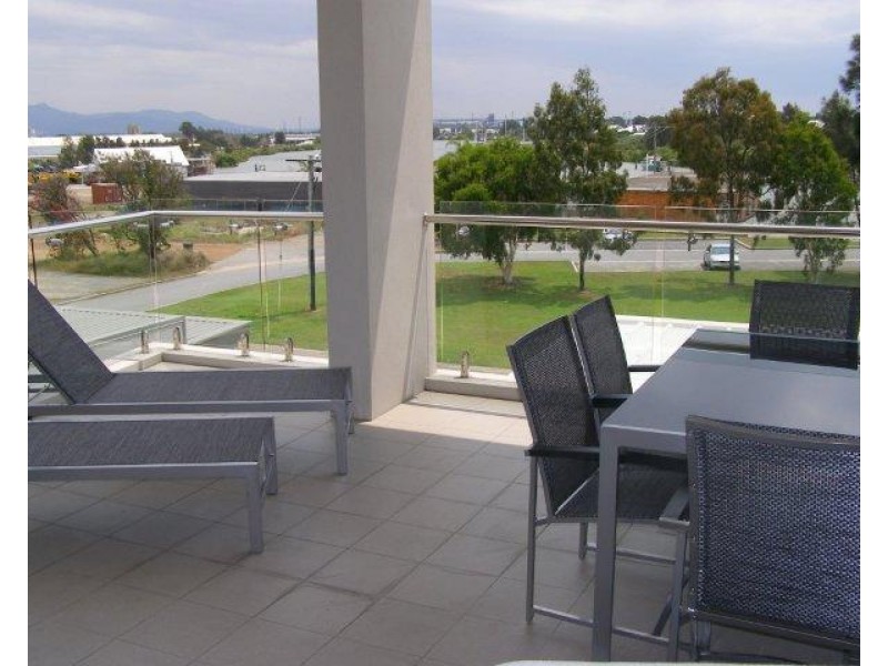 201/35 Lord Street, Gladstone QLD 4680