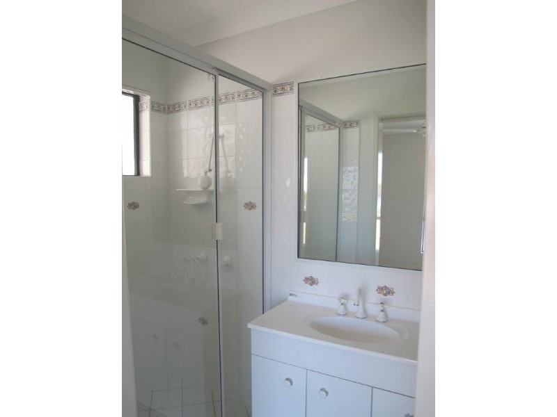 17 Saxonvale Court, New Auckland QLD 4680