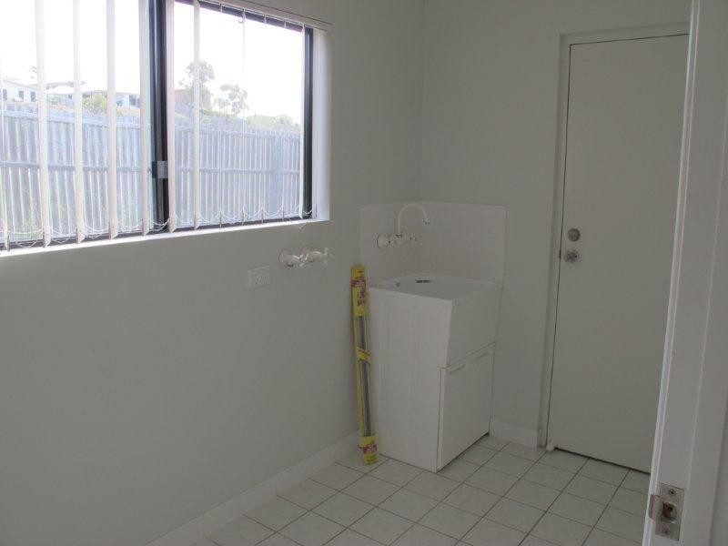 17 Saxonvale Court, New Auckland QLD 4680