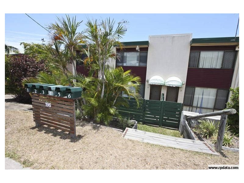 2/196 Auckland Street, Gladstone QLD 4680
