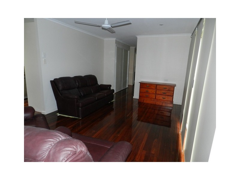 179 Philip Street, West Gladstone QLD 4680