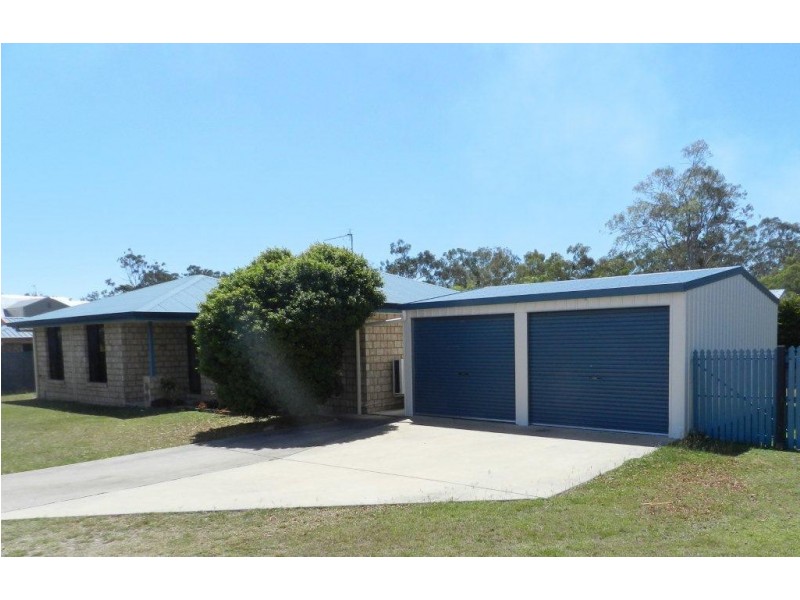 11 Michel Place, Telina QLD 4680