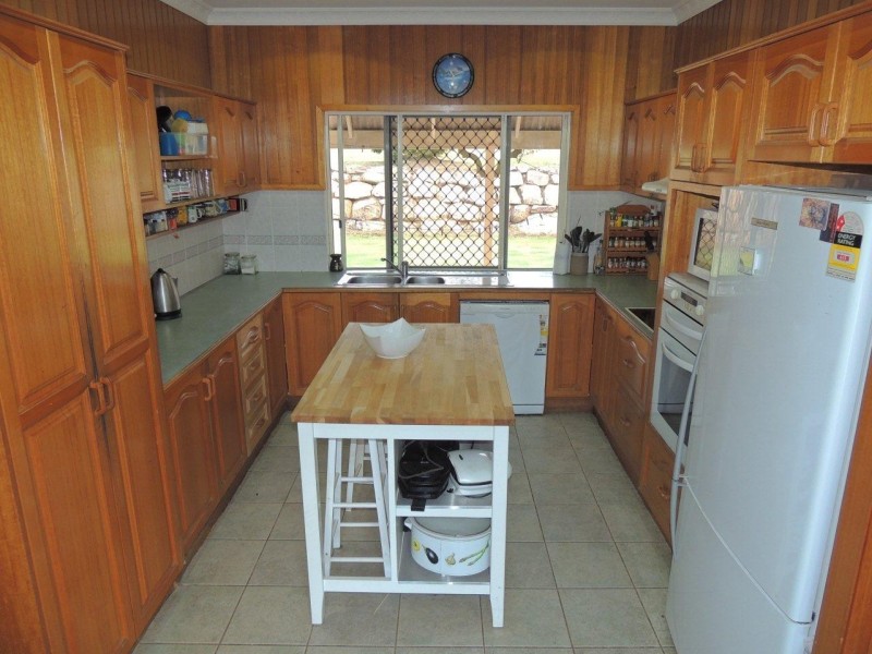 2 Dedekind Ave, Benaraby QLD 4680