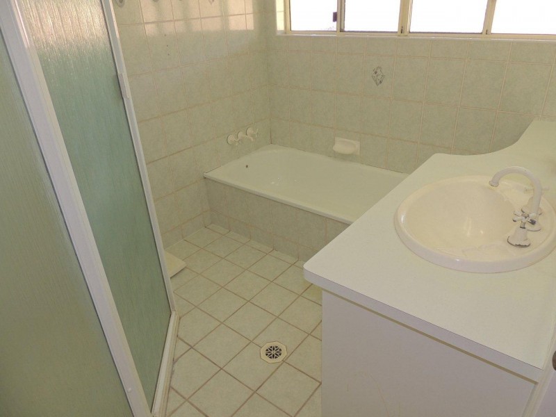 2 Dedekind Ave, Benaraby QLD 4680