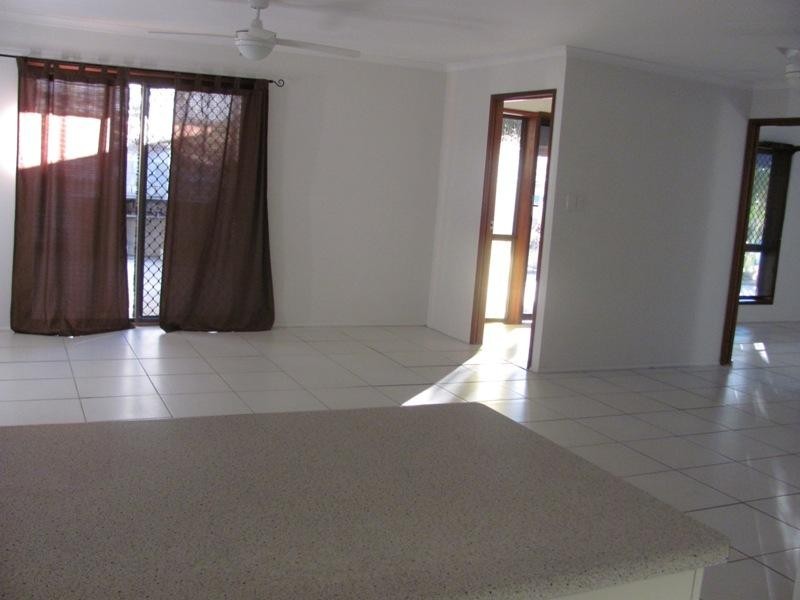 91 Booth Avenue, Tannum Sands QLD 4680