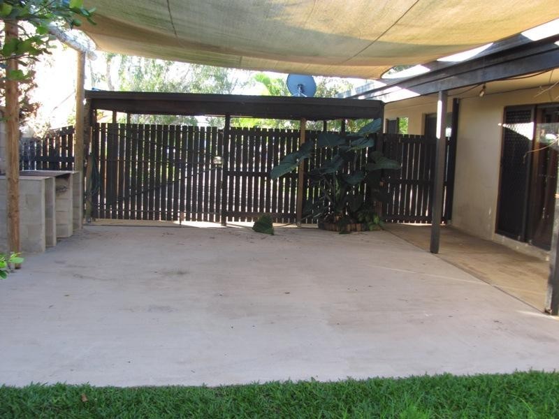 91 Booth Avenue, Tannum Sands QLD 4680