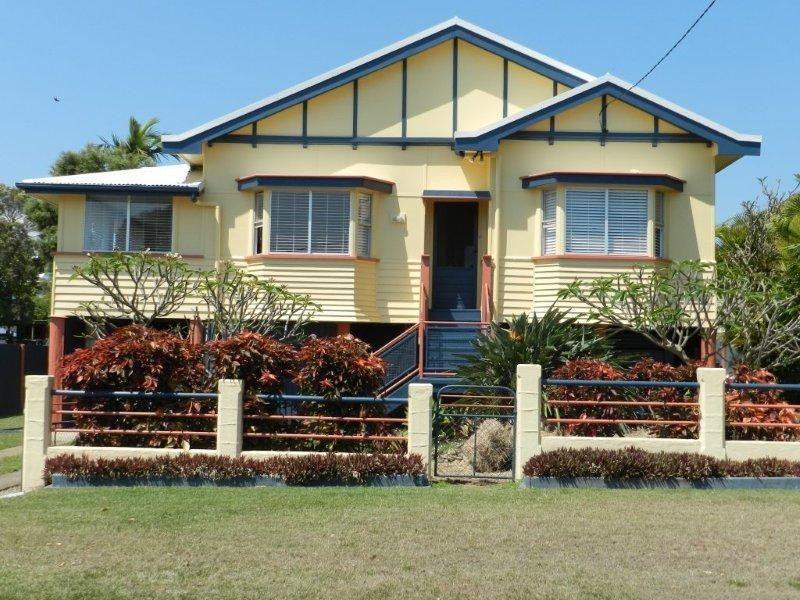 13 White Street, West Gladstone QLD 4680