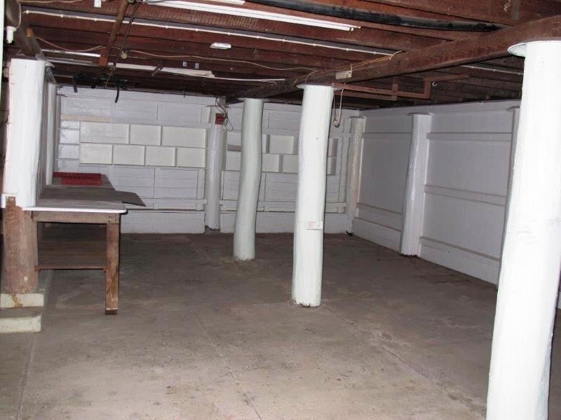 13 White Street, West Gladstone QLD 4680