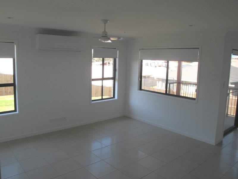 7 Cradle Drive, Kirkwood QLD 4680