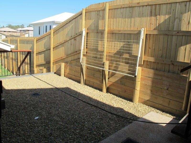 7 Cradle Drive, Kirkwood QLD 4680