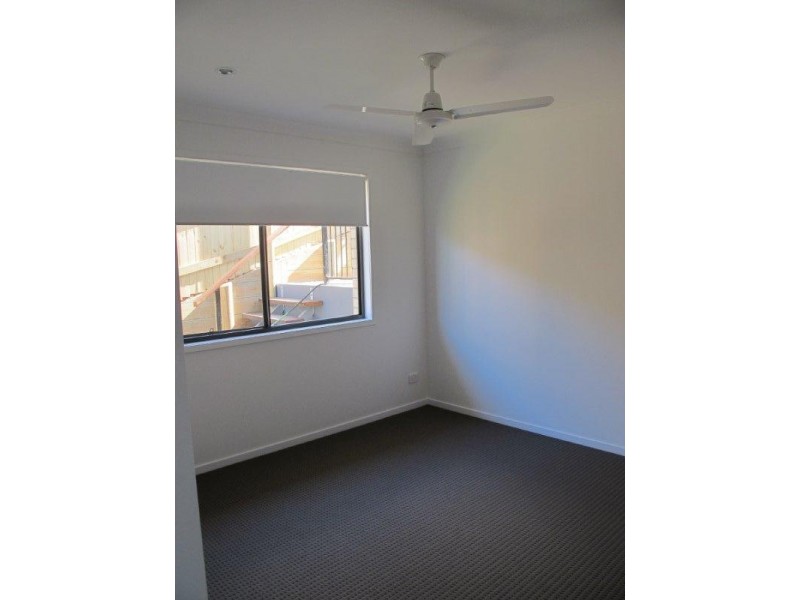 7 Cradle Drive, Kirkwood QLD 4680