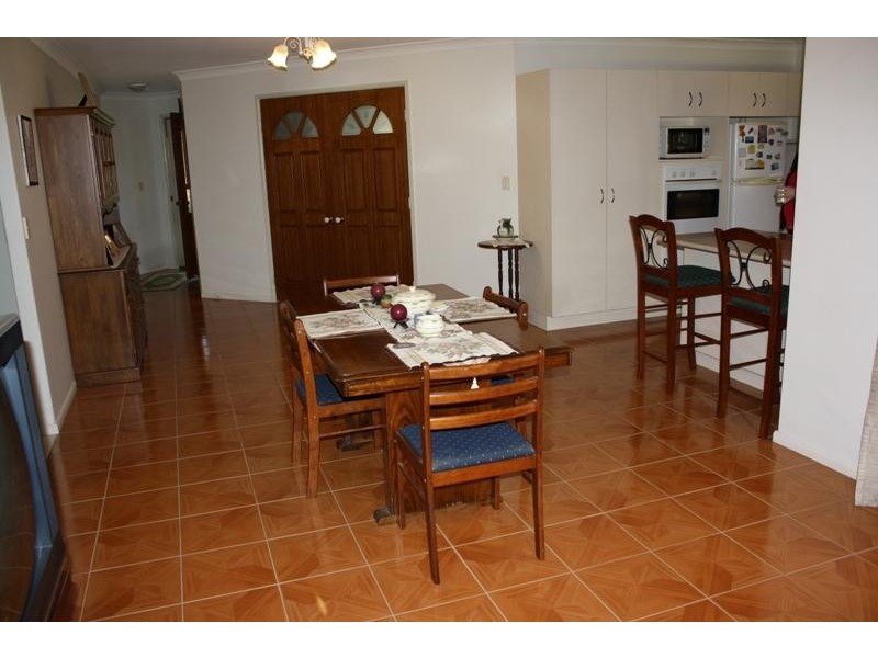 7 Copper Crescent, Tannum Sands QLD 4680