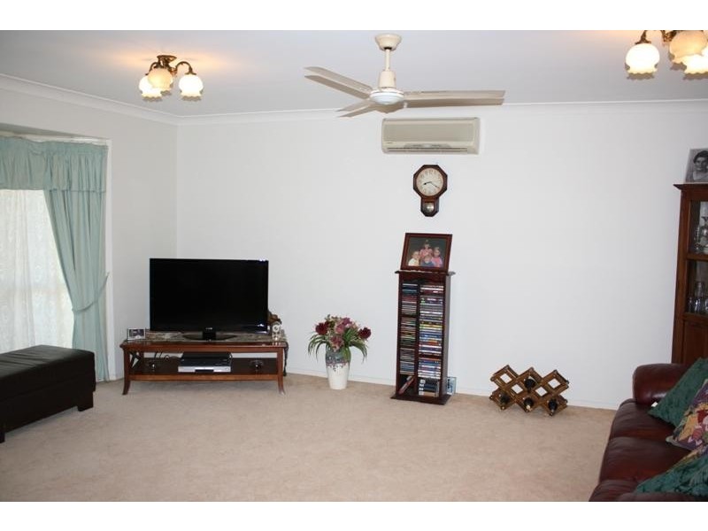 7 Copper Crescent, Tannum Sands QLD 4680