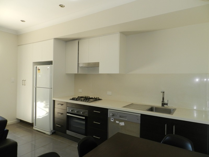 11/26 Rossella Street, West Gladstone QLD 4680