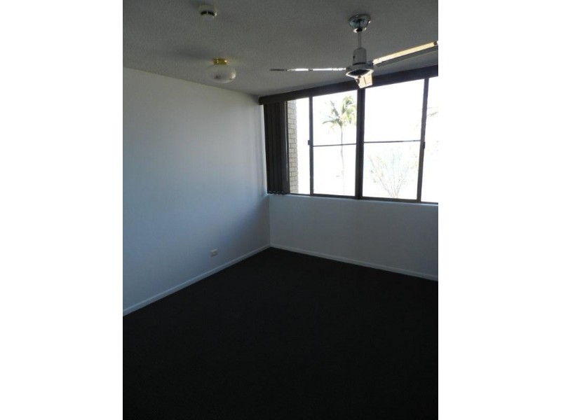 10/20 Barney Street, Barney Point QLD 4680