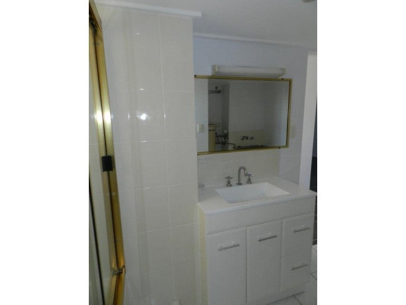 10/20 Barney Street, Barney Point QLD 4680