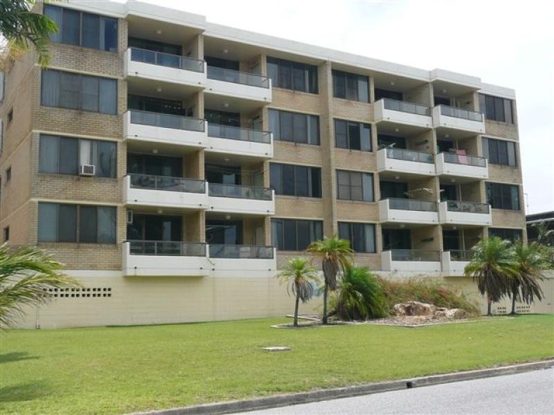10/20 Barney Street, Barney Point QLD 4680