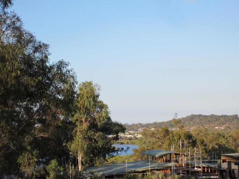 8 Alpine Avenue, Boyne Island QLD 4680