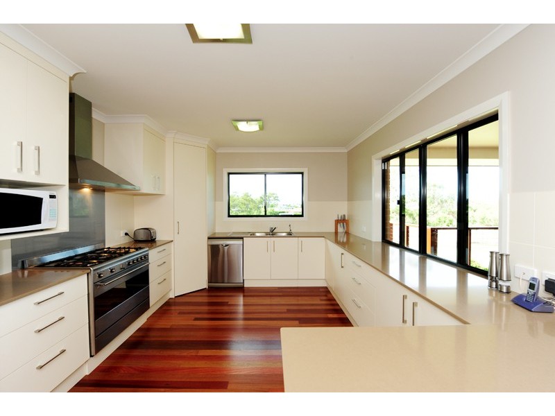 5 Plimsoll Court, Tannum Sands QLD 4680