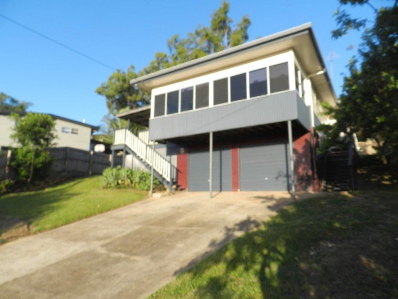 11 Berringar Lane, West Gladstone QLD 4680