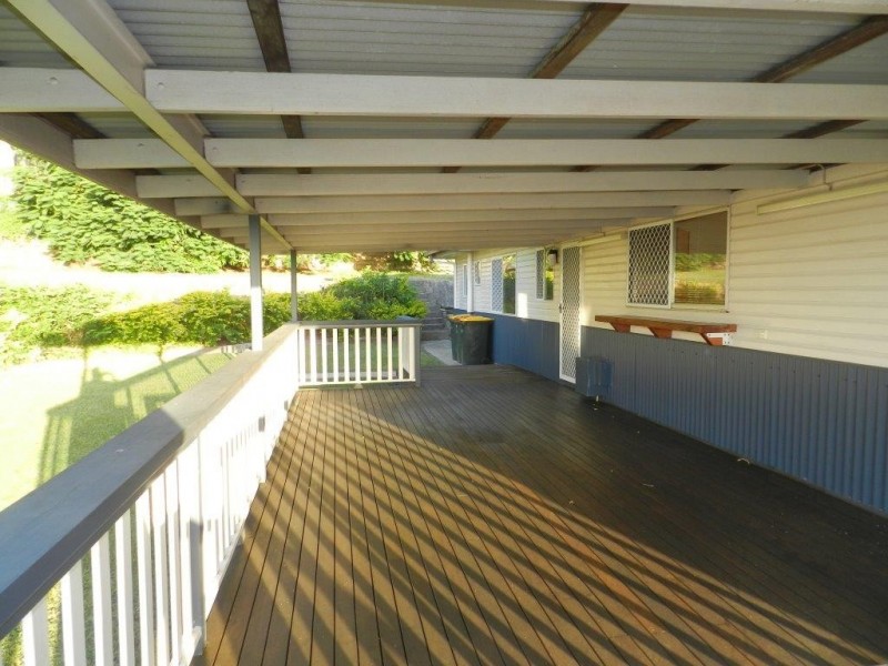 11 Berringar Lane, West Gladstone QLD 4680
