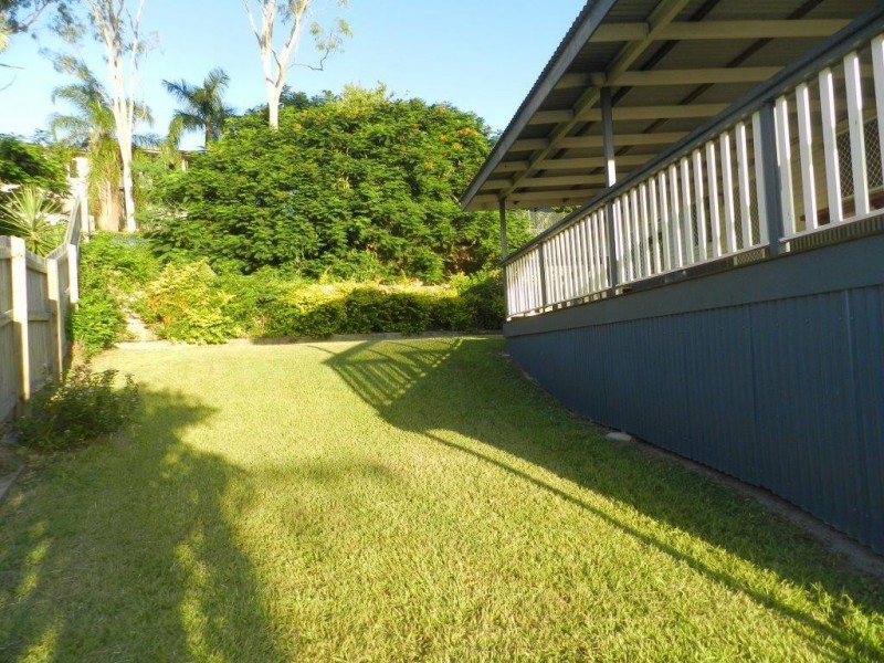 11 Berringar Lane, West Gladstone QLD 4680