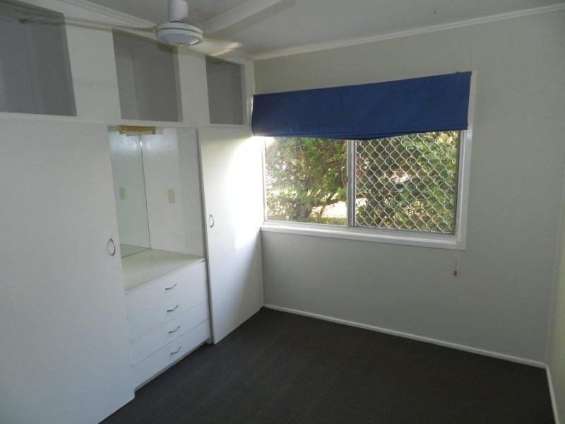 11 Berringar Lane, West Gladstone QLD 4680
