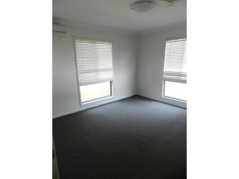 4/33 Watt Street, West Gladstone QLD 4680