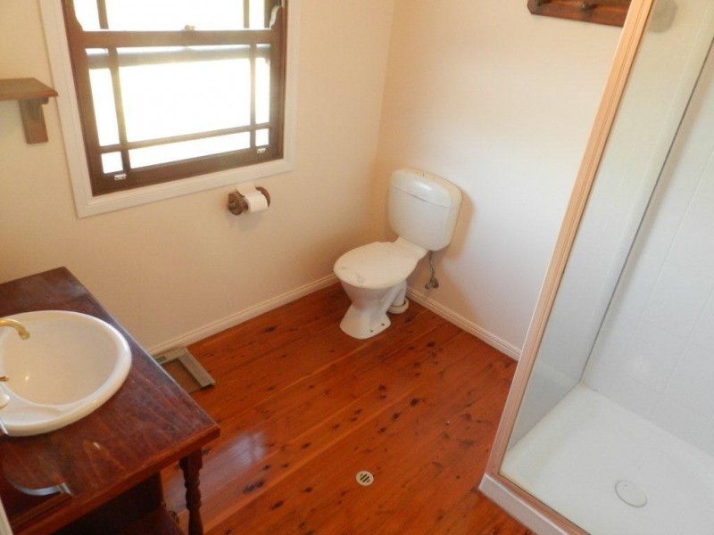 11 Connolly Court, Telina QLD 4680