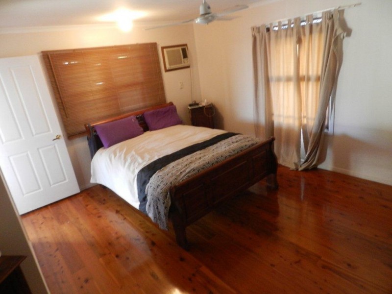 11 Connolly Court, Telina QLD 4680