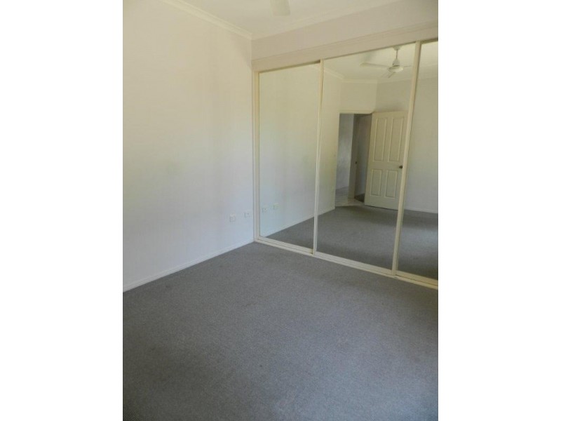 3 Whitbread, Clinton QLD 4680