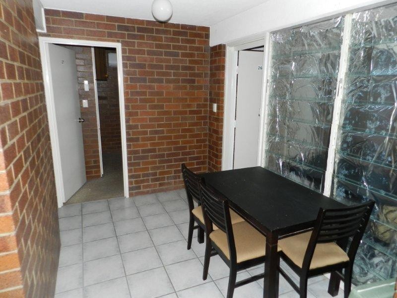 12 Matson Crescent, West Gladstone QLD 4680