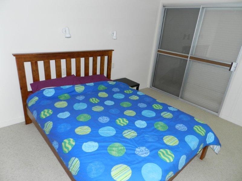 12 Matson Crescent, West Gladstone QLD 4680