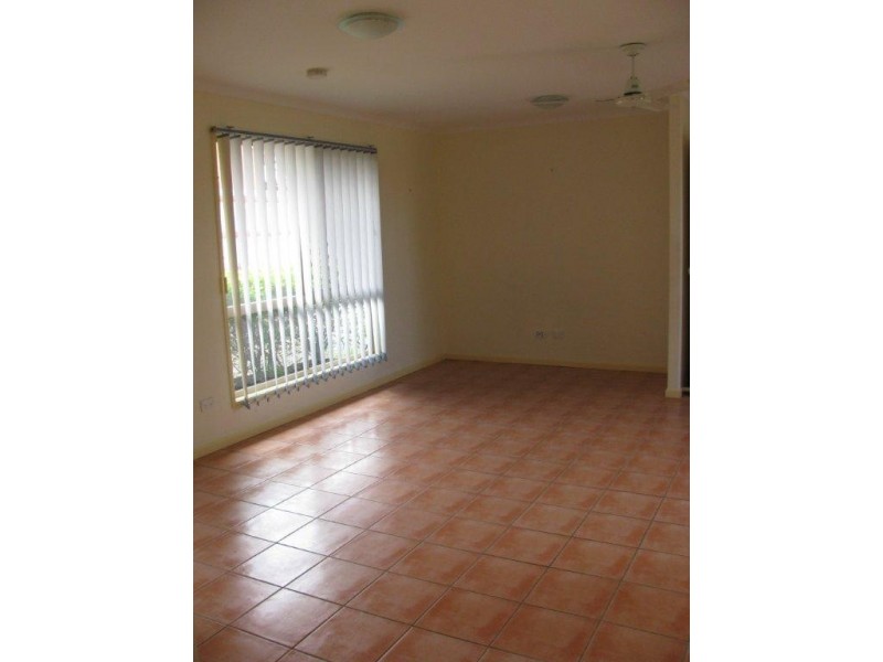 2/13 Derby Street, South Gladstone QLD 4680