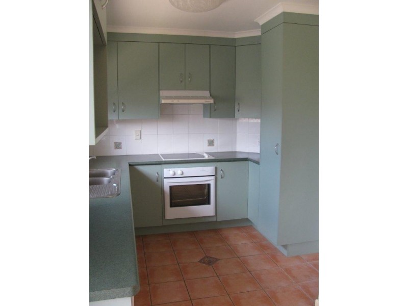 2/13 Derby Street, South Gladstone QLD 4680