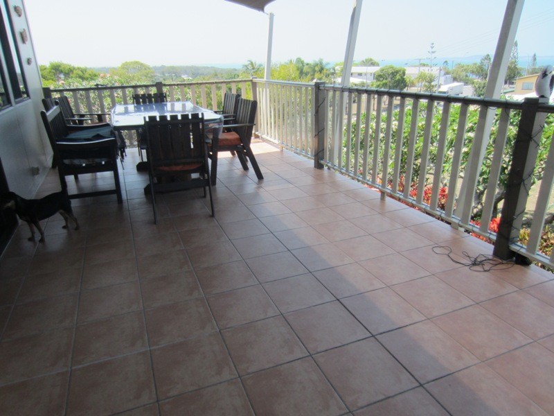 9 Pacific Avenue, Tannum Sands QLD 4680
