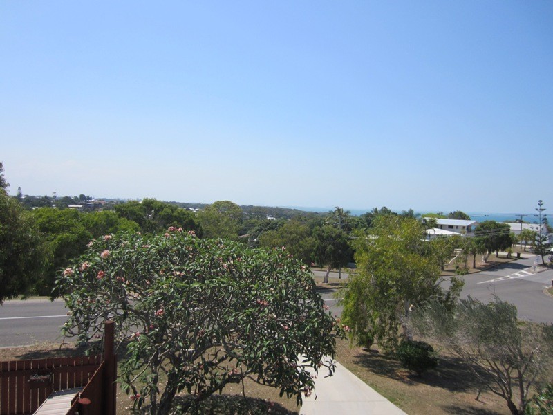 9 Pacific Avenue, Tannum Sands QLD 4680