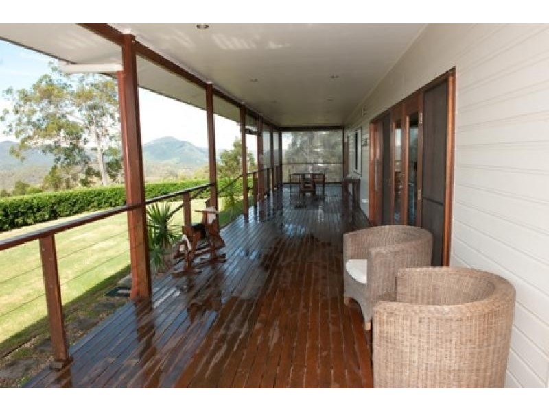 18 Loghole Lane, Mount Perry QLD 4671