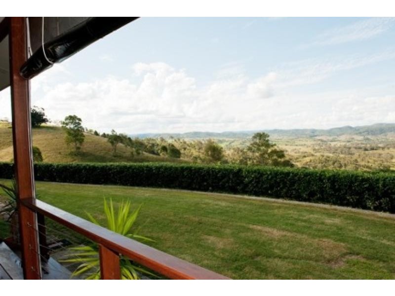 18 Loghole Lane, Mount Perry QLD 4671